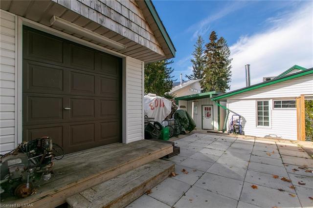 23 Mill Street, House detached with 3 bedrooms, 1 bathrooms and 2 parking in Northern Bruce Peninsula ON | Image 32