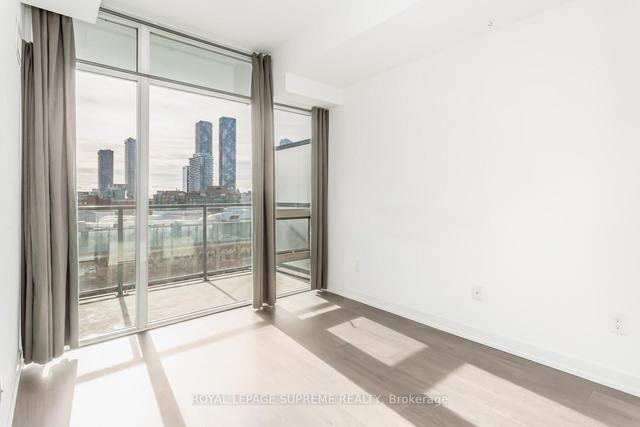 806 - 105 George St, Condo with 1 bedrooms, 2 bathrooms and 1 parking in Toronto ON | Image 16