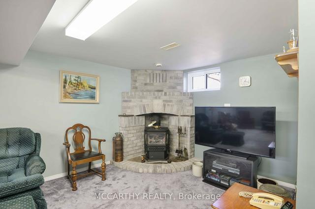 140 Jane St, House detached with 2 bedrooms, 2 bathrooms and 6 parking in Shelburne ON | Image 30