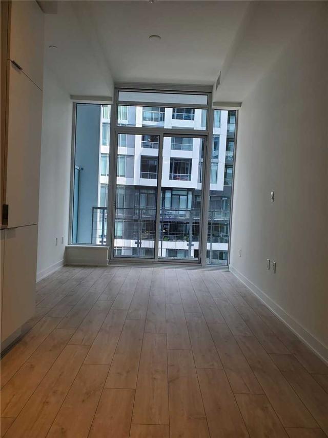 1516w - 27 Bathurst St W, Condo with 0 bedrooms, 1 bathrooms and 0 parking in Toronto ON | Image 6