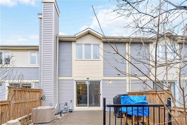 46 Bujold Court, Townhouse with 4 bedrooms, 3 bathrooms and 2 parking in Ottawa ON | Image 25