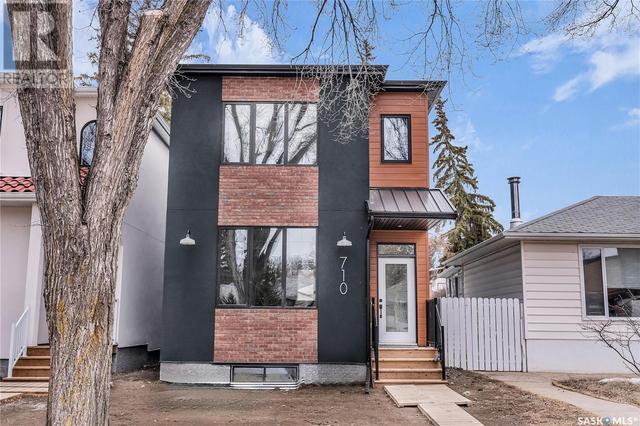 710 1st Street E, House detached with 3 bedrooms, 3 bathrooms and null parking in Saskatoon SK | Image 1