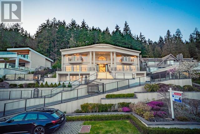1095 Millstream Road, House detached with 5 bedrooms, 8 bathrooms and 6 parking in West Vancouver BC | Image 2