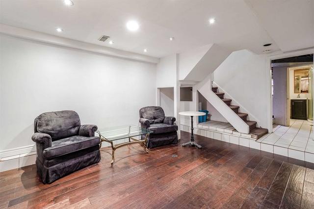 6 Prospect St, House attached with 4 bedrooms, 3 bathrooms and 2 parking in Toronto ON | Image 27