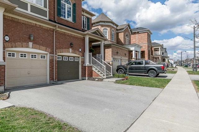 109 Mccann Cres, House attached with 3 bedrooms, 4 bathrooms and 2 parking in Bradford West Gwillimbury ON | Image 23