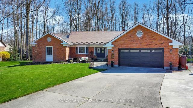 9 Purple Martin Crt, House detached with 4 bedrooms, 4 bathrooms and 6 parking in Woolwich ON | Image 1
