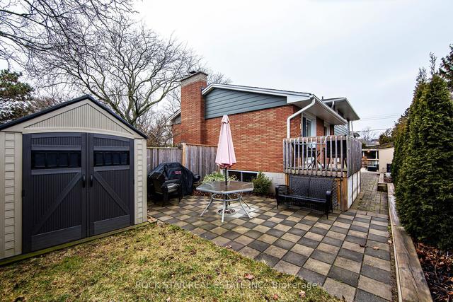 351 Strathcona Dr, House detached with 3 bedrooms, 2 bathrooms and 4 parking in Burlington ON | Image 29