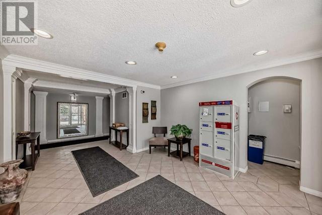 204, - 2212 34 Avenue Sw, Condo with 2 bedrooms, 2 bathrooms and 1 parking in Calgary AB | Image 41