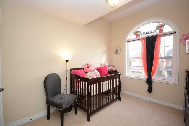 80 Goodsway Tr, House attached with 3 bedrooms, 3 bathrooms and 1 parking in Brampton ON | Image 15