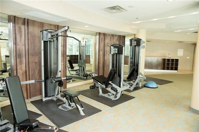 1004 - 12 Yonge St, Condo with 2 bedrooms, 2 bathrooms and 0 parking in Toronto ON | Image 7