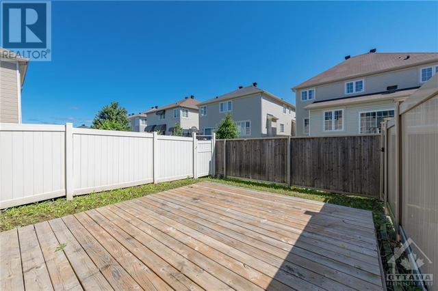 614 Pamplona Private, Townhouse with 3 bedrooms, 4 bathrooms and 2 parking in Ottawa ON | Image 29