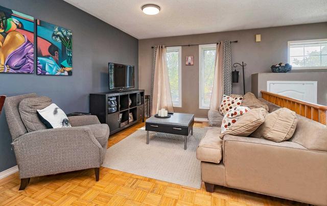 2090 St Clair Ave W, House semidetached with 1 bedrooms, 1 bathrooms and 1 parking in Toronto ON | Image 22