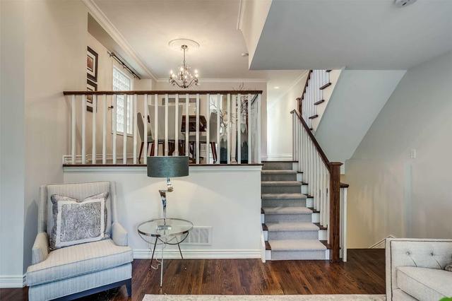 540 St Germain Ave, House detached with 3 bedrooms, 4 bathrooms and 2 parking in Toronto ON | Image 10