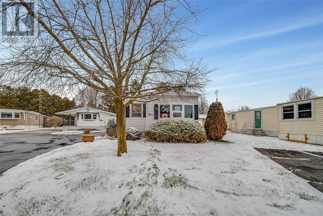 22220 Charing Cross Road, House detached with 2 bedrooms, 1 bathrooms and null parking in Chatham Kent ON | Image 29