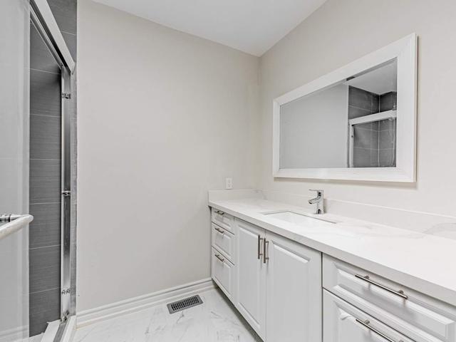 204 Alfred Ave, House detached with 3 bedrooms, 2 bathrooms and 5 parking in Toronto ON | Image 6