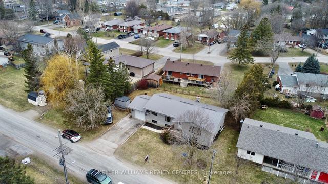 222 Christopher Street St, House detached with 3 bedrooms, 2 bathrooms and 5 parking in Clearview ON | Image 27