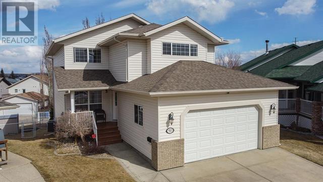 90 Langford Crescent, House detached with 5 bedrooms, 3 bathrooms and 4 parking in Red Deer AB | Card Image