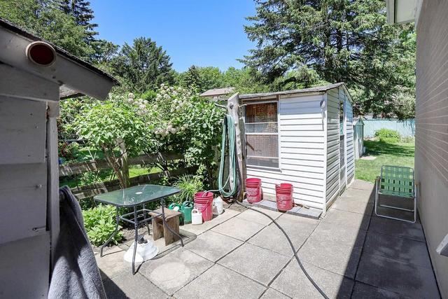 118 Sylvan Ave, House detached with 3 bedrooms, 2 bathrooms and 6 parking in Toronto ON | Image 32