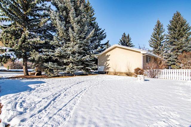33 Munro Crescent, House detached with 2 bedrooms, 2 bathrooms and 2 parking in Red Deer AB | Image 32