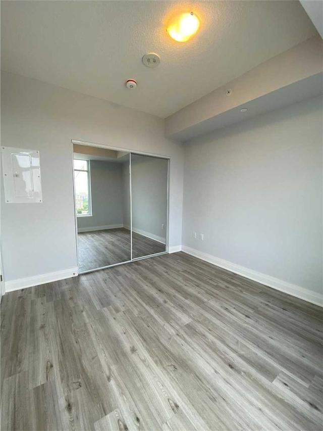 1405 - 3220 Sheppard Ave E, Condo with 1 bedrooms, 1 bathrooms and 1 parking in Toronto ON | Image 3