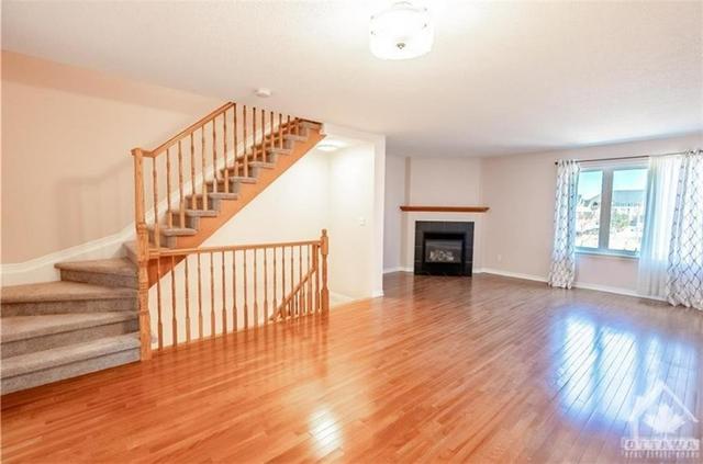 253 - 90 Edenvale Drive, Townhouse with 3 bedrooms, 3 bathrooms and 2 parking in Ottawa ON | Image 8