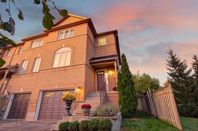 2503 Gill Cres, House attached with 3 bedrooms, 3 bathrooms and 2 parking in Oakville ON | Image 31