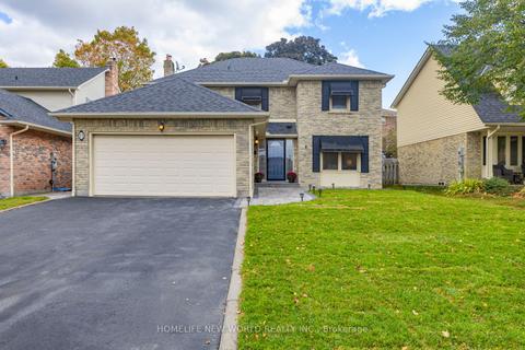 11 Hialeah Cres, Whitby, ON, L1N6P9 | Card Image