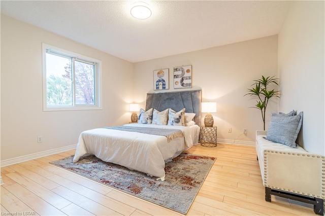 1405 Reardon Boulevard, House detached with 3 bedrooms, 2 bathrooms and 4 parking in London ON | Image 11