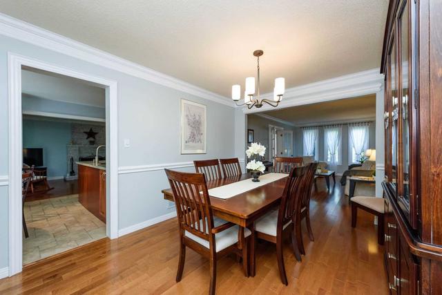156 Summerfield Dr, House detached with 4 bedrooms, 3 bathrooms and 6 parking in Oakville ON | Image 33