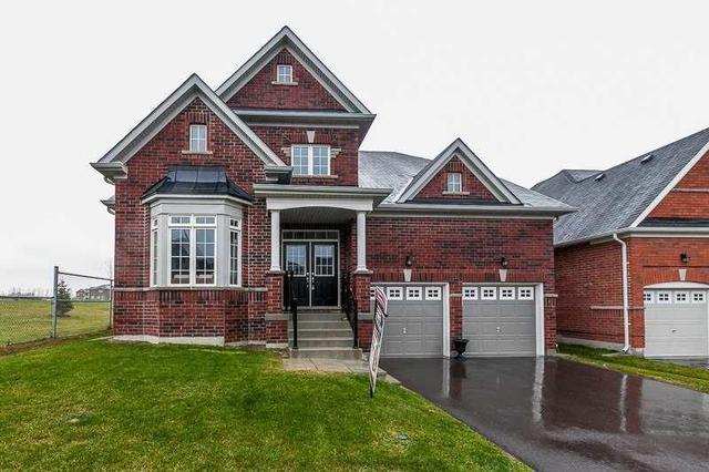 50 Grady Dr, House detached with 4 bedrooms, 3 bathrooms and 2 parking in Clarington ON | Image 1