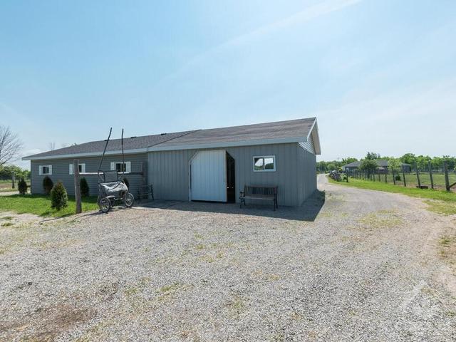 574 Highway 15 S Highway, House detached with 3 bedrooms, 2 bathrooms and 10 parking in Rideau Lakes ON | Image 28