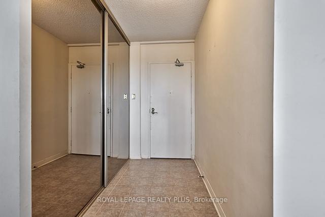 1507 - 1359 White Oaks Blvd, Condo with 2 bedrooms, 2 bathrooms and 1 parking in Oakville ON | Image 23