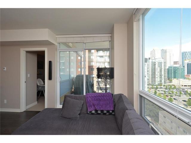 1203 - 626 14 Avenue Sw, Condo with 2 bedrooms, 2 bathrooms and 2 parking in Calgary AB | Image 18