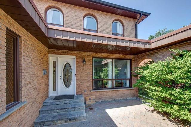 114 Talbot Rd, House detached with 4 bedrooms, 4 bathrooms and 6 parking in Toronto ON | Image 23
