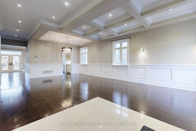 140 Caribou Rd, House detached with 5 bedrooms, 6 bathrooms and 6 parking in Toronto ON | Image 37