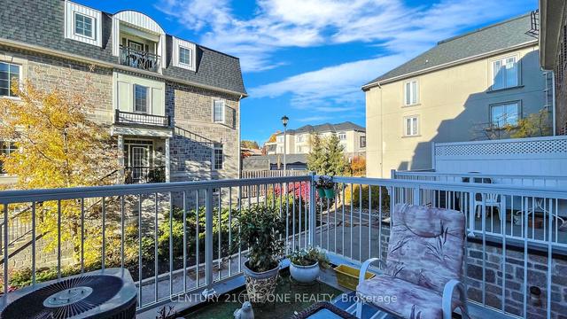 126b Finch Ave W, House attached with 3 bedrooms, 3 bathrooms and 2 parking in Toronto ON | Image 15