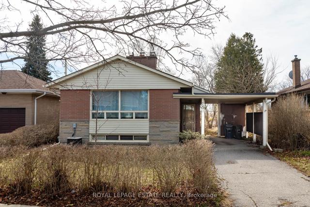 5 Walbon Rd, House detached with 3 bedrooms, 2 bathrooms and 3 parking in Toronto ON | Image 14