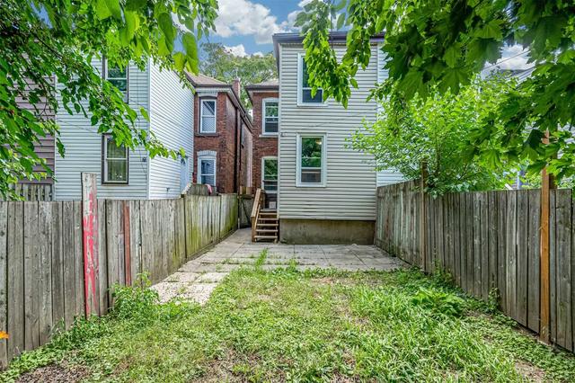 757 Cannon St E, House semidetached with 3 bedrooms, 2 bathrooms and 0 parking in Hamilton ON | Image 32