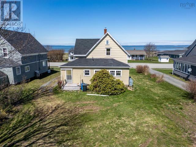 8378 Highway 1, House detached with 5 bedrooms, 1 bathrooms and null parking in Clare NS | Image 8