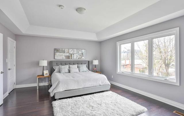 920 Islington Ave, House detached with 4 bedrooms, 4 bathrooms and 4 parking in Toronto ON | Image 13
