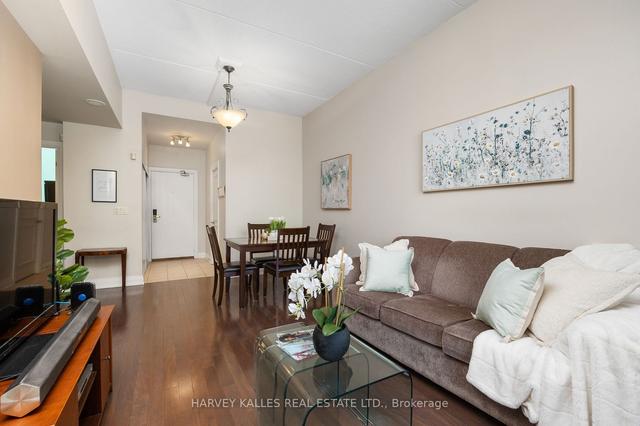 203 - 2737 Keele St, Condo with 2 bedrooms, 1 bathrooms and 1 parking in Toronto ON | Image 14