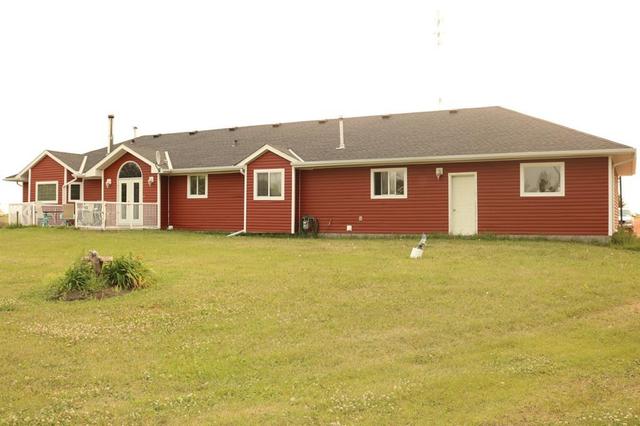 39230 Range Road 273, House detached with 3 bedrooms, 2 bathrooms and 5 parking in Lacombe County AB | Image 26