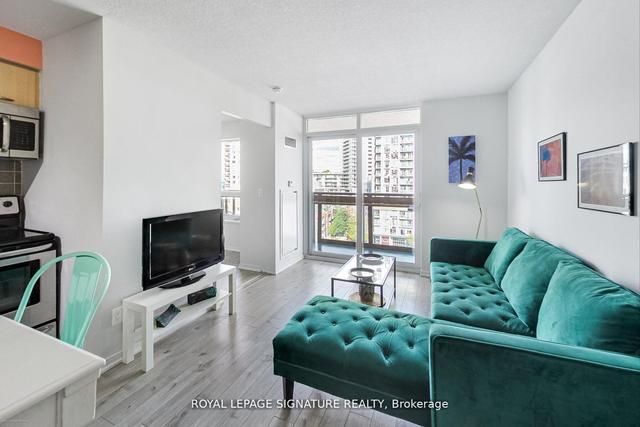 926 - 38 Joe Shuster Way, Condo with 2 bedrooms, 1 bathrooms and 0 parking in Toronto ON | Image 23