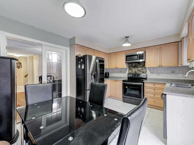 20 Herkes Dr, House semidetached with 3 bedrooms, 4 bathrooms and 3 parking in Brampton ON | Image 5