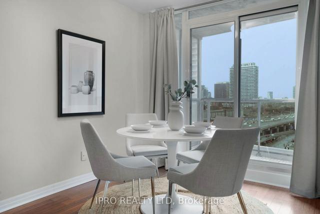 1206 - 16 Yonge St, Condo with 1 bedrooms, 2 bathrooms and 1 parking in Toronto ON | Image 10