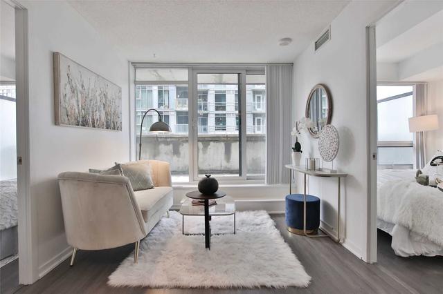 911w - 36 Lisgar St, Condo with 2 bedrooms, 2 bathrooms and 1 parking in Toronto ON | Image 32