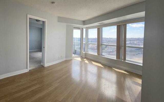 1518 - 135 Village Green Sq, Condo with 2 bedrooms, 2 bathrooms and 1 parking in Toronto ON | Image 10