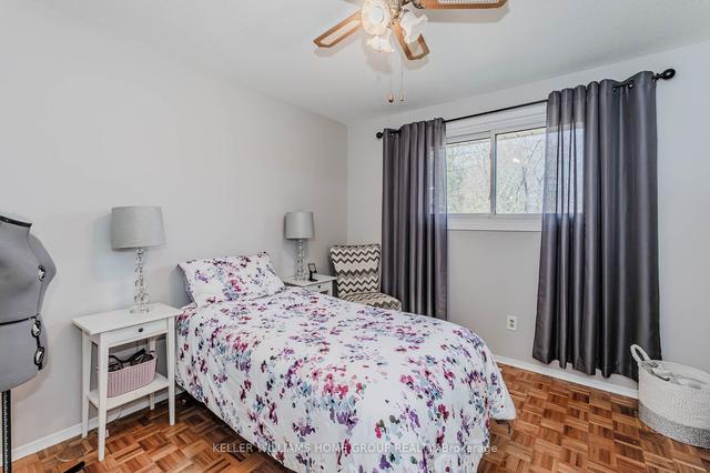33 Dovercliffe Rd, House detached with 3 bedrooms, 3 bathrooms and 2 parking in Guelph ON | Image 10