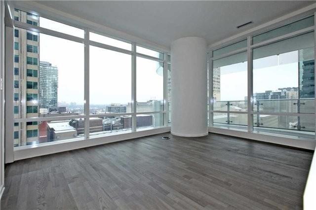 1101 - 1 Bloor St E, Condo with 2 bedrooms, 2 bathrooms and 1 parking in Toronto ON | Image 6