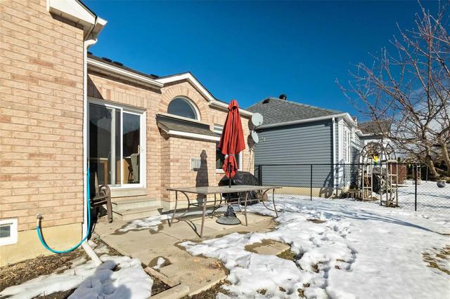7 Thomas Bales Dr, House detached with 2 bedrooms, 3 bathrooms and 3 parking in Markham ON | Image 25